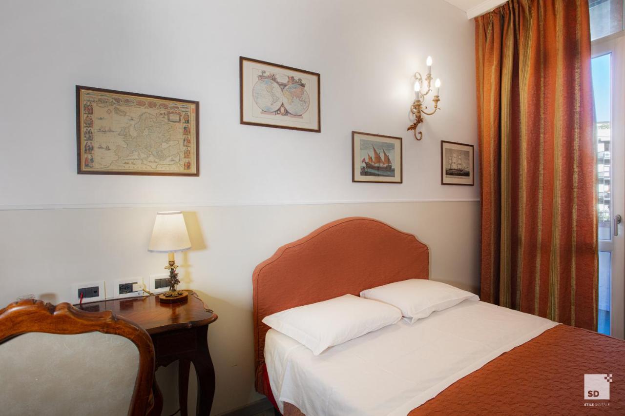 Admiral Hotel Milánó Kültér fotó