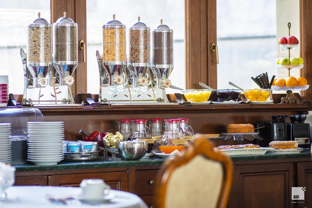 Admiral Hotel Milánó Kültér fotó